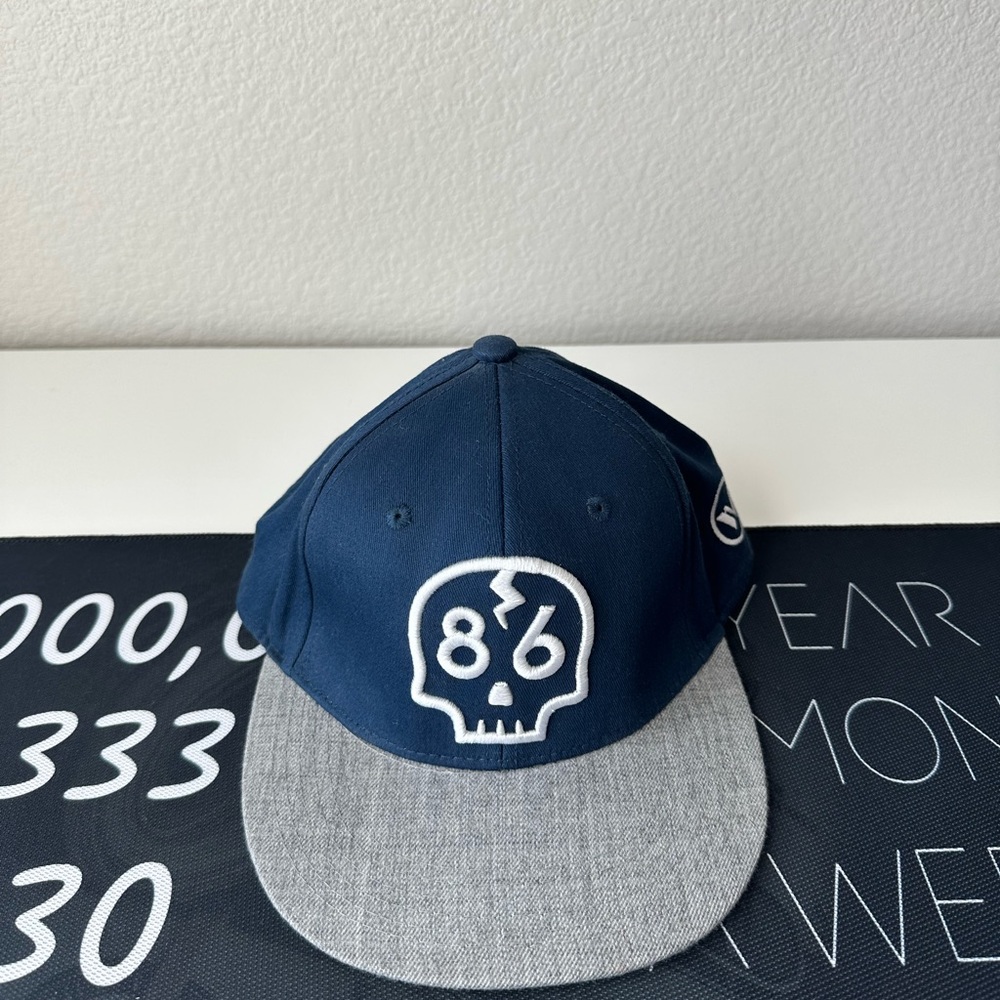 Kids 86 hat